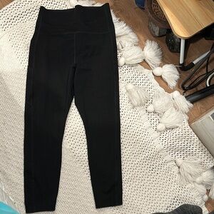 Miraclesuit Women’s Performance Leggings size Large Black 
Tummy Control